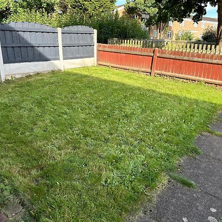 A Charming 3 Bed Home Next To Nec And Birmingham International Airport Marston Green Екстер'єр фото
