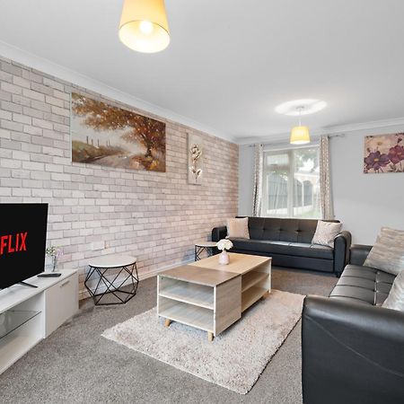 A Charming 3 Bed Home Next To Nec And Birmingham International Airport Marston Green Екстер'єр фото