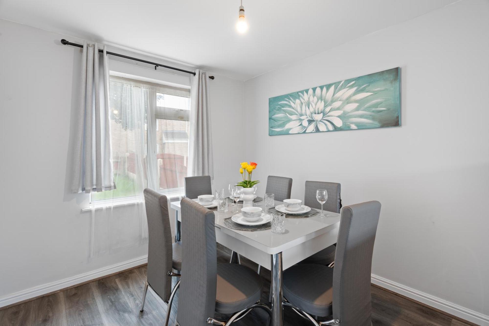 A Charming 3 Bed Home Next To Nec And Birmingham International Airport Marston Green Екстер'єр фото